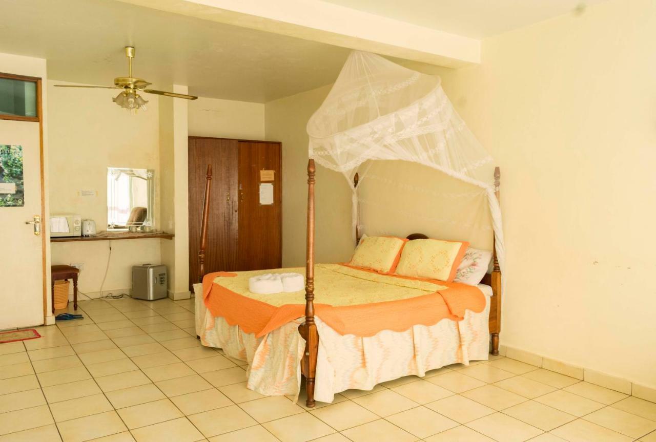 Sunrise Apartments Hotel Fort Portal Eksteriør bilde